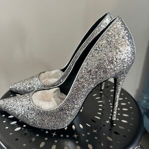 Glitter stilletos